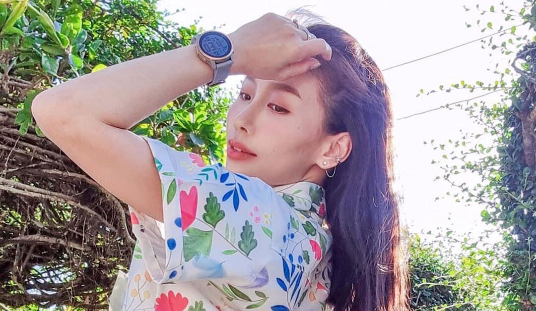 mhunoiii x Signature II earcuff